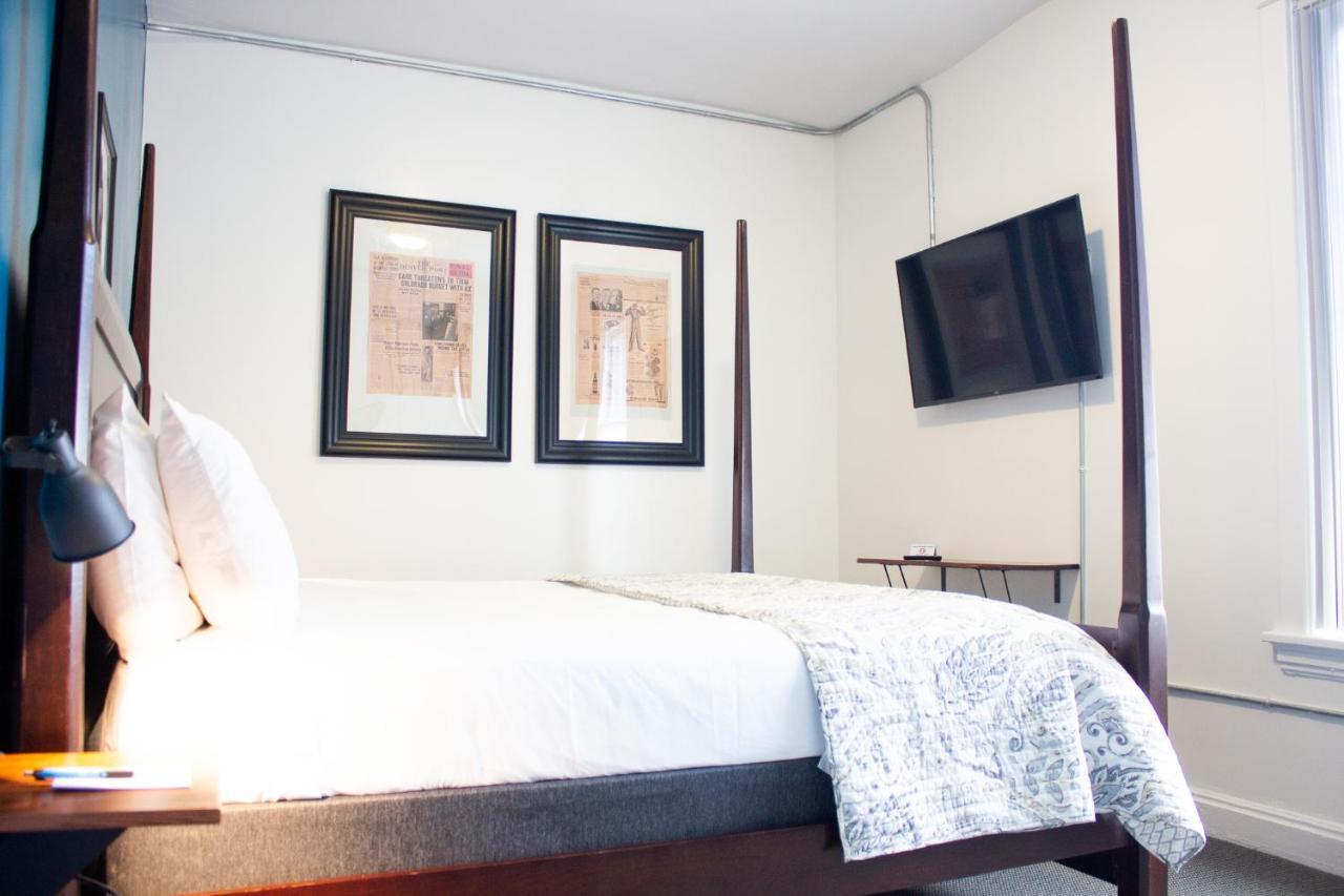 11th Avenue Albergue Denver